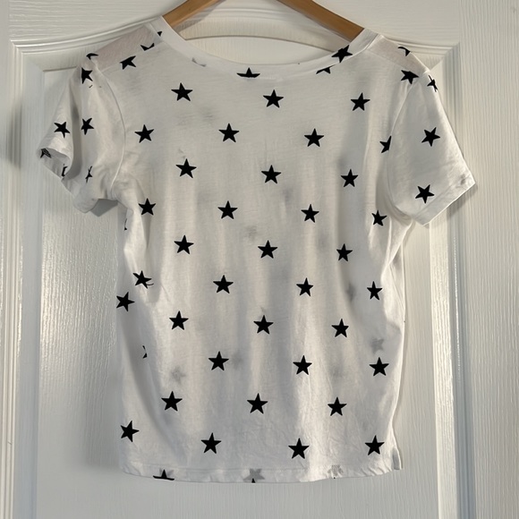 Like new LnA v neck tee. Size XS - Picture 5 of 6